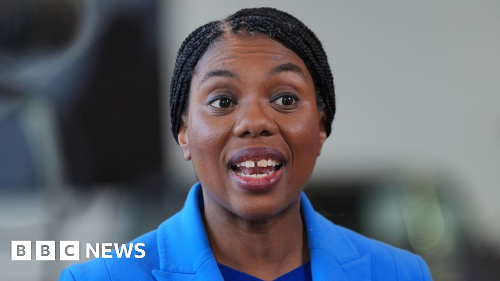 Kemi Badenoch denies sacked Tory's claim party blocks free speech