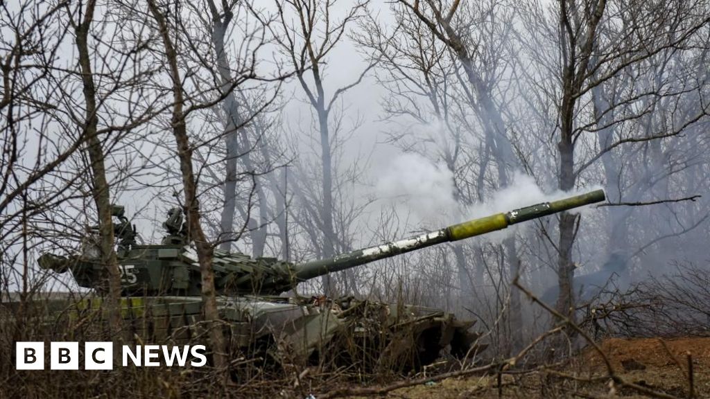 No ceasefire, no deal: What summit means for Trump, Putin and Ukraine thumbnail