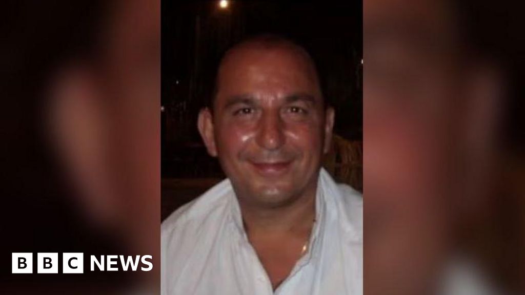 Two jailed for 'senseless' death of man in pub row