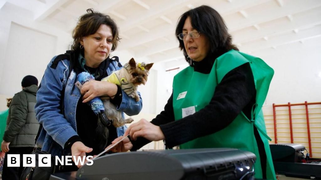 Georgian election: Both sides claim victory in vote on Georgia’s future in Europe