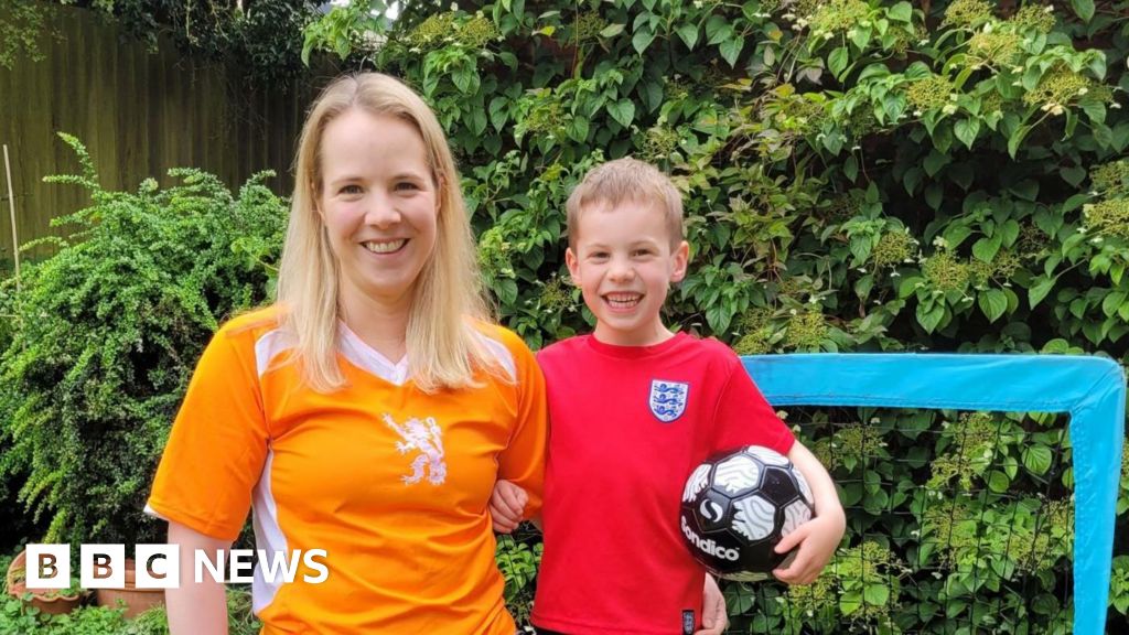 Grantham football fan with Dutch family has ‘back up’ top