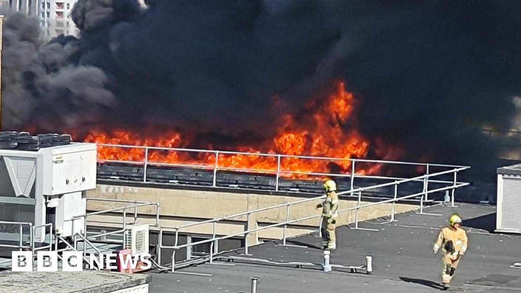 Pregnant women evacuated after large fire breaks out at maternity hospital