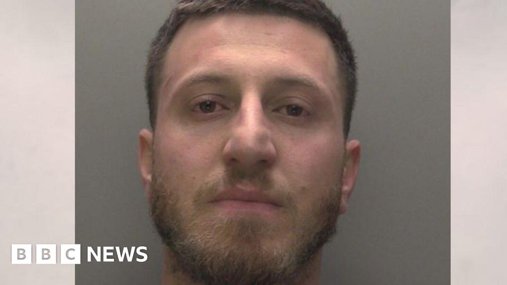 Man Admits Hull City Centre Sex Assault On Lone Woman Bbc News