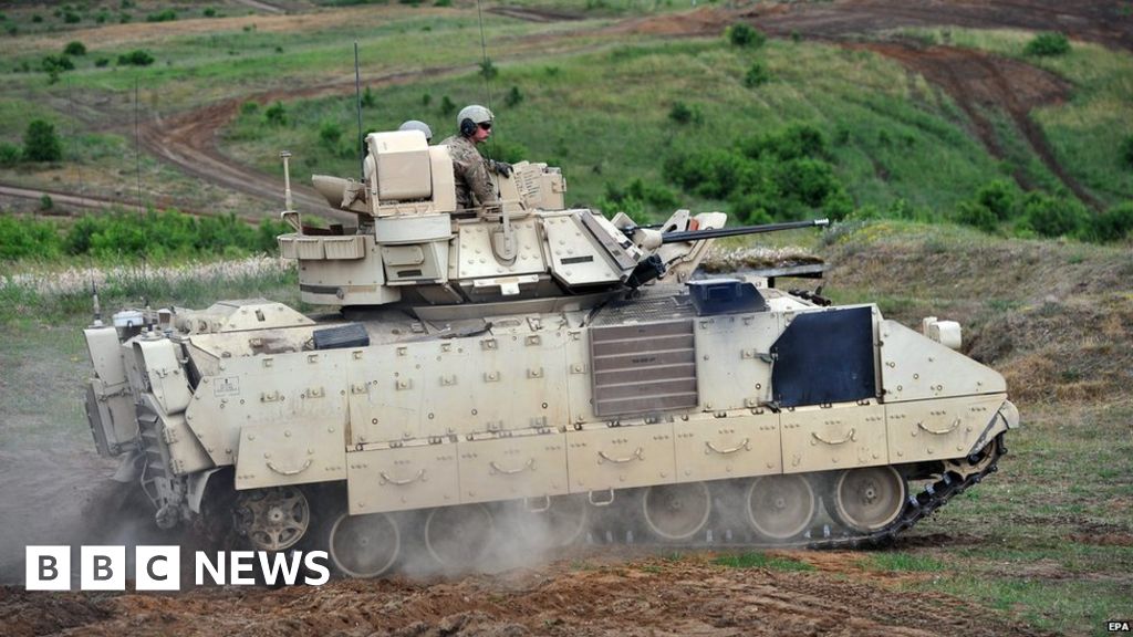 US announces new tank and artillery deployment in Europe - BBC News