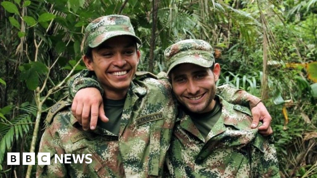 Colombia ELN Rebels release two kidnapped soldiers BBC News