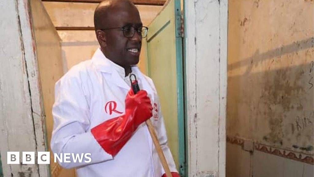 Cleaning toilets and chopping veg to impress Kenyan voters
