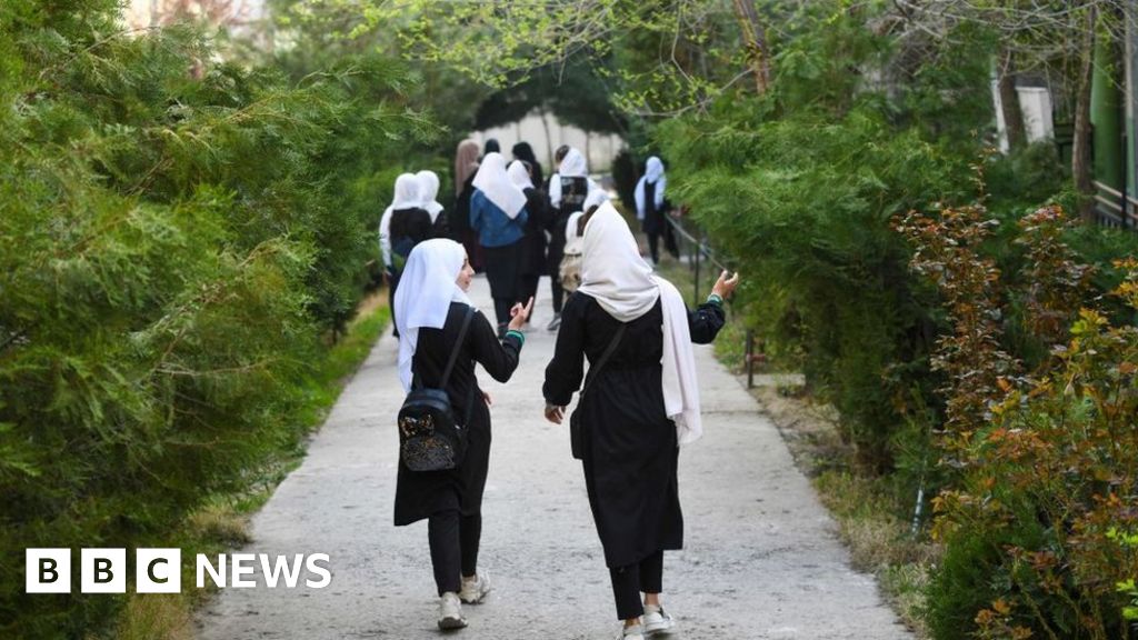 Afghanistan: Taliban backtrack on reopening high schools for girls