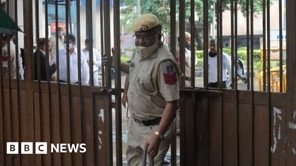 Jitender Maan Gogi: India gangster shot dead in Delhi court – bbc.com