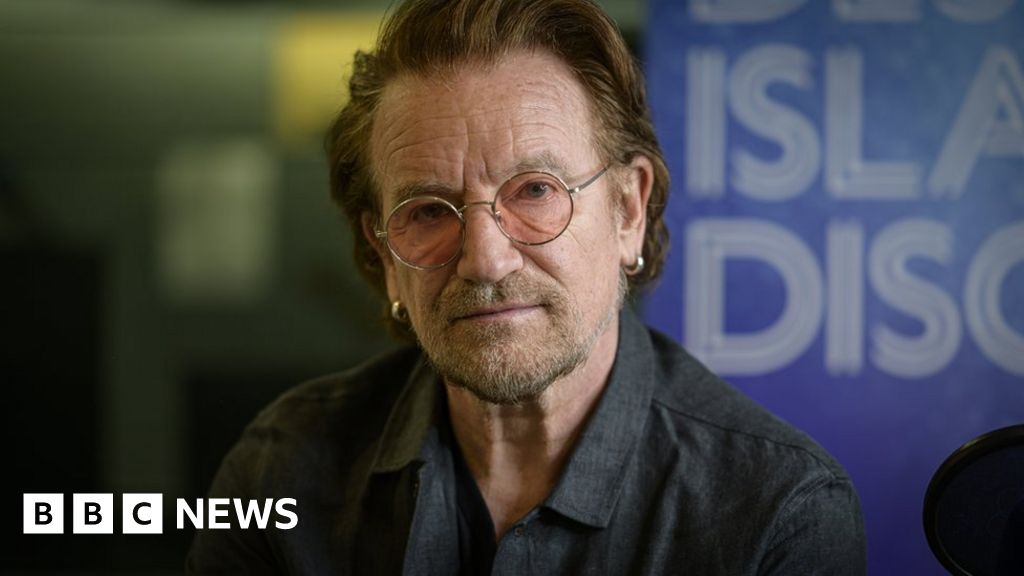 U2 singer Bono discusses discovering he has a half-brother - BBC News