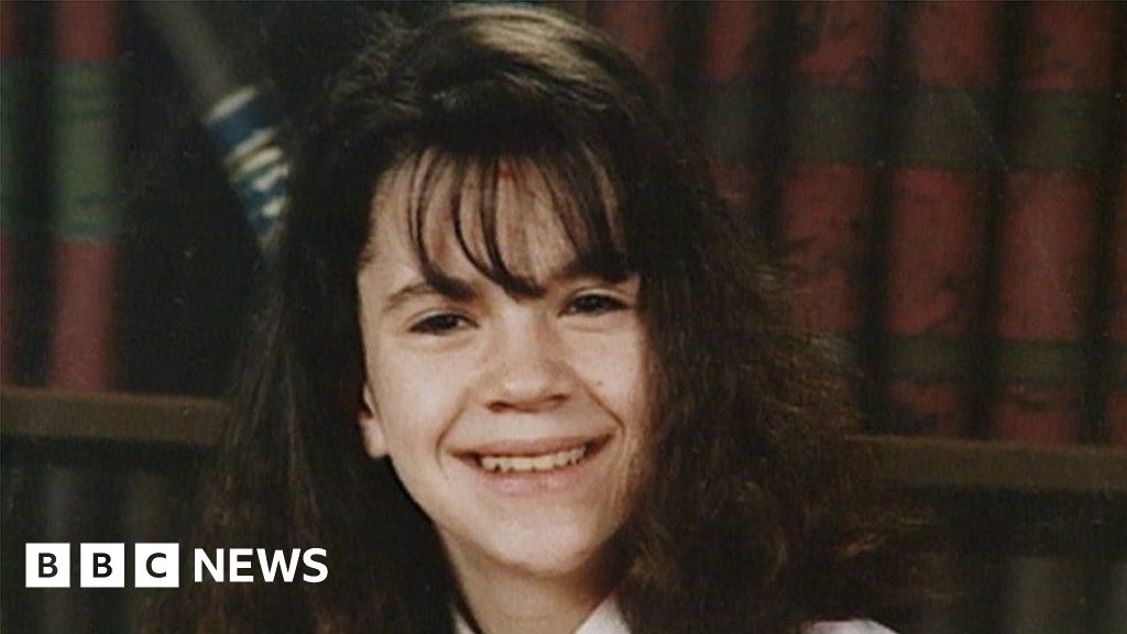 Caroline Glachan: Three arrests over 1996 death of schoolgirl photograph