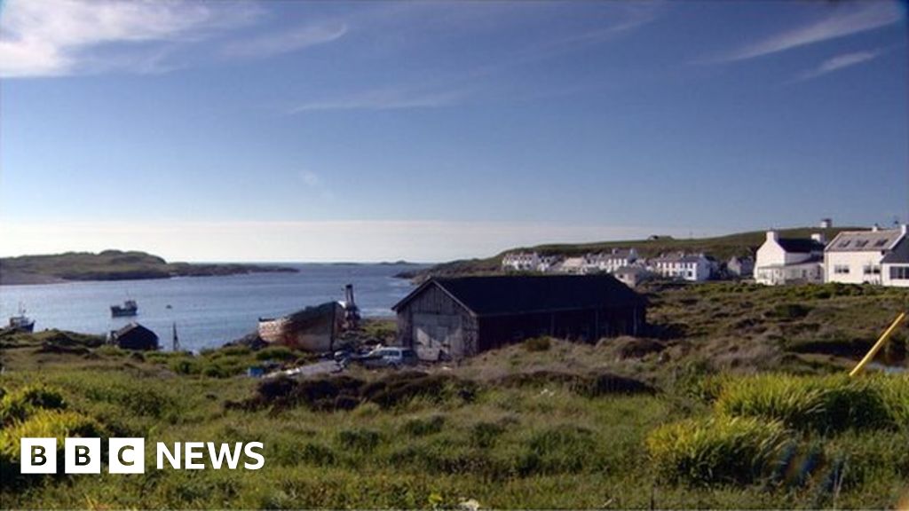 Land Reform - The Battle To Decide Who Owns Scotland - BBC News