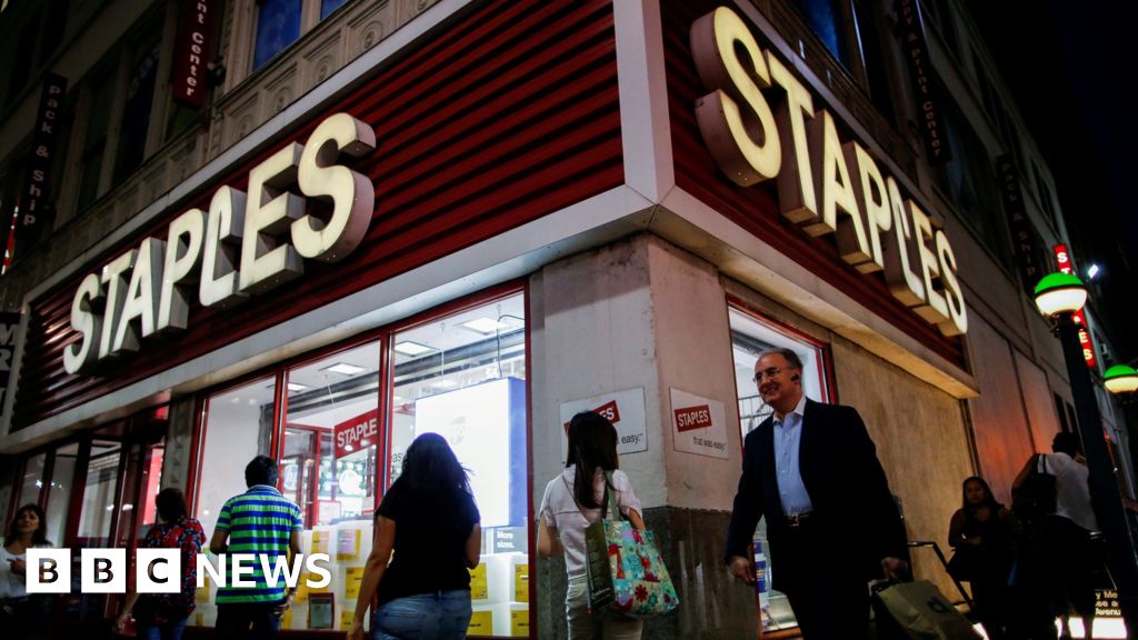 Staples brand to disappear from UK High Streets BBC News