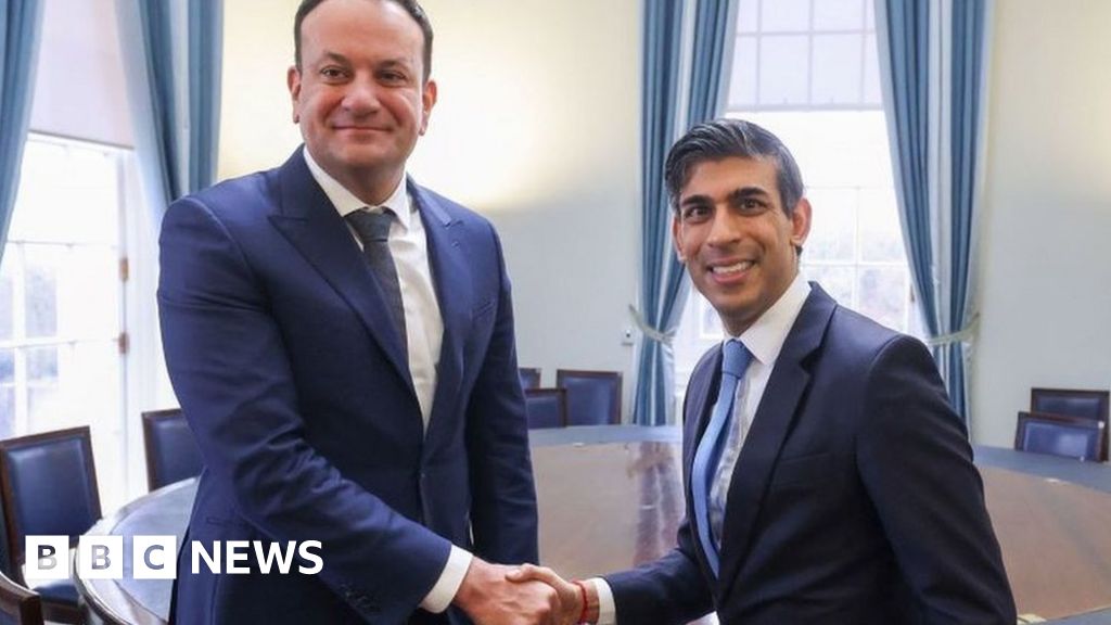 Rishi Sunak et Leo Varadkar effectuent des visites aériennes en Irlande du Nord