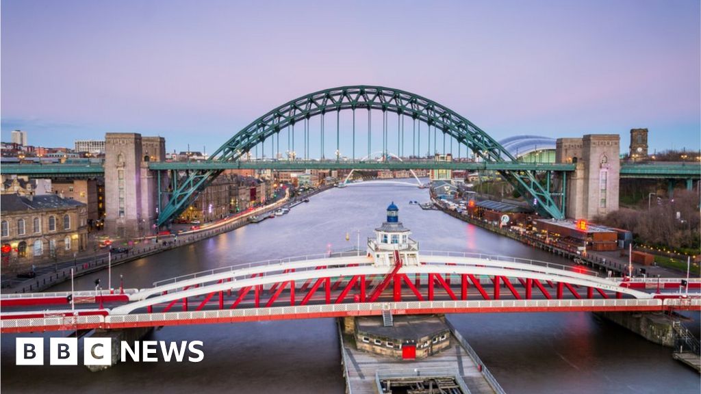 Newcastle Swing Bridge to reopen after structural repairs BBC News