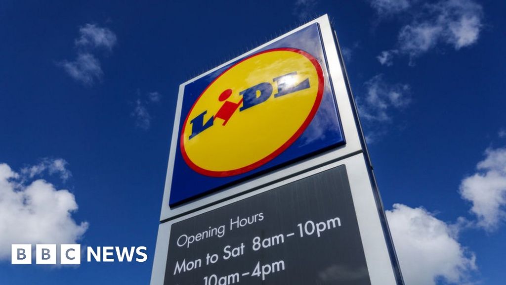 Lidl supermarket chain announces 200 new NI jobs