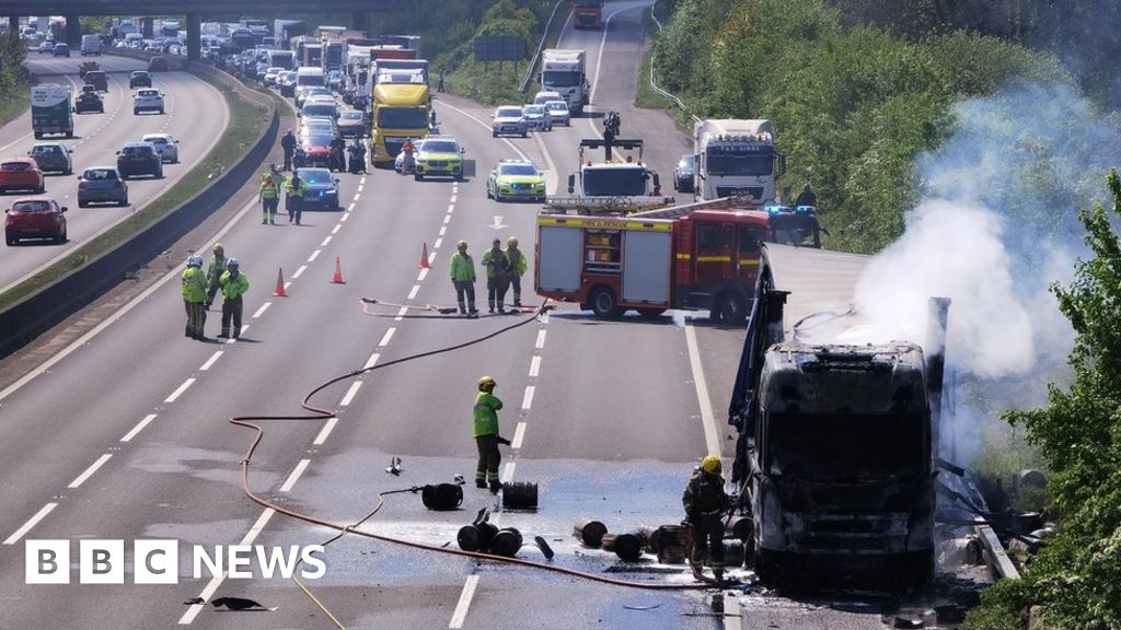 Cider Lorry Fire Closes M5 Near Clevedon