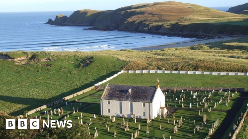 Wall hanging to celebrate Gaelic bard Rob Donn Mackay - BBC News