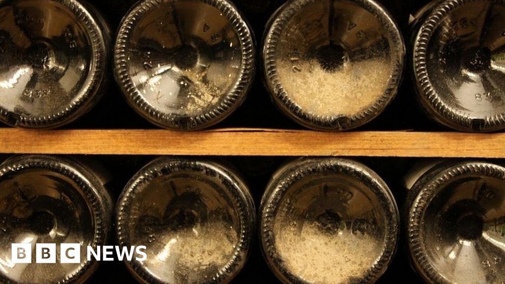 Government defends £27,000 wine spend during Covid