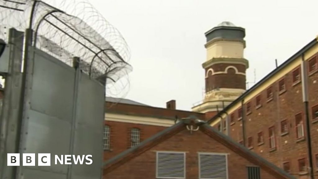 winchester prison social visits number