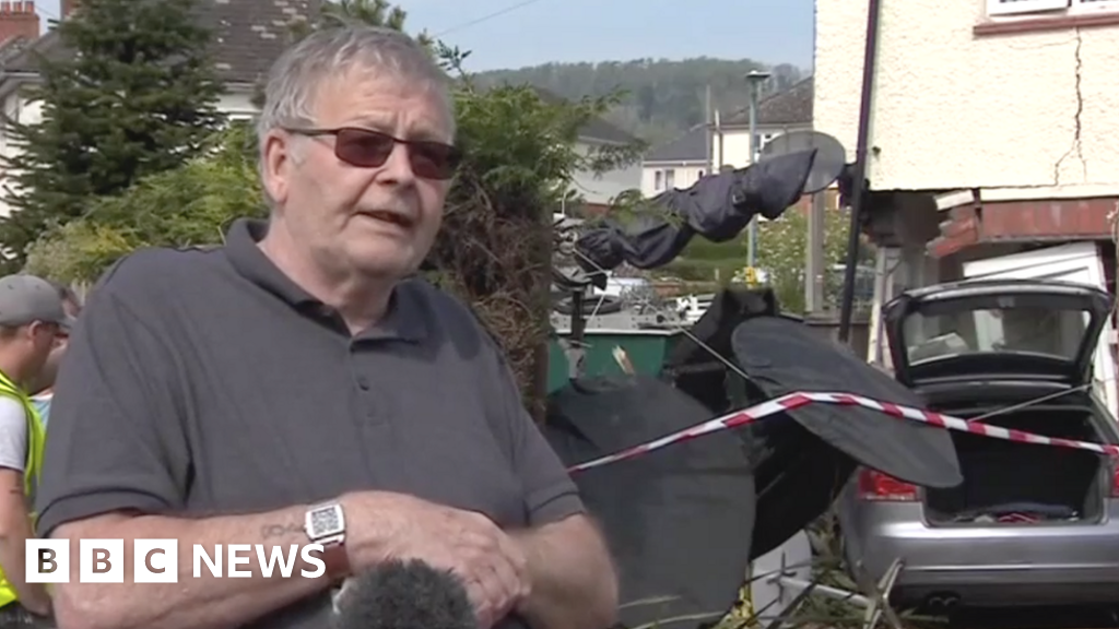 Self-isolation Stroud couple had their home accident, leaving to the car