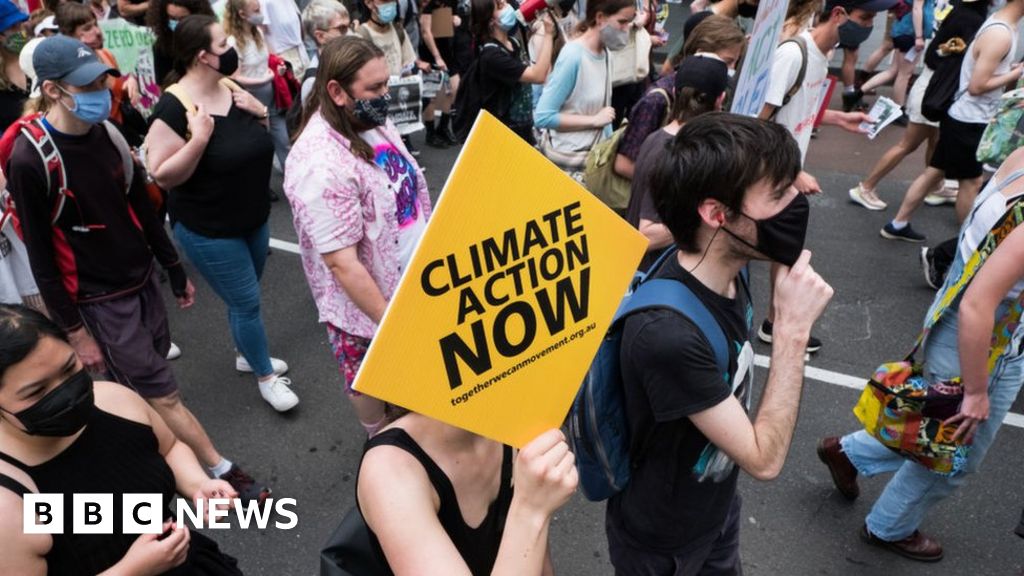 Australia Sets New Climate Target In Landmark Bill - BBC News