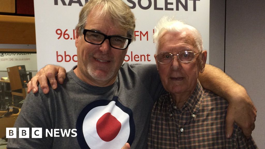 Bill Palmer 95 Phones The Alex Dyke Show On Bbc Radio Solent Bbc News 