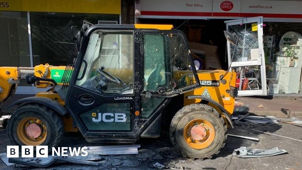 Hook post office ram raid left 'devastation'
