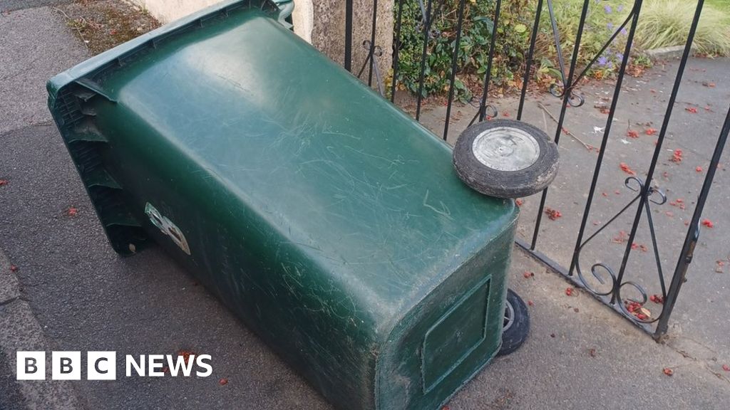 Bradford wheelie bins laid down for storm safety BBC News