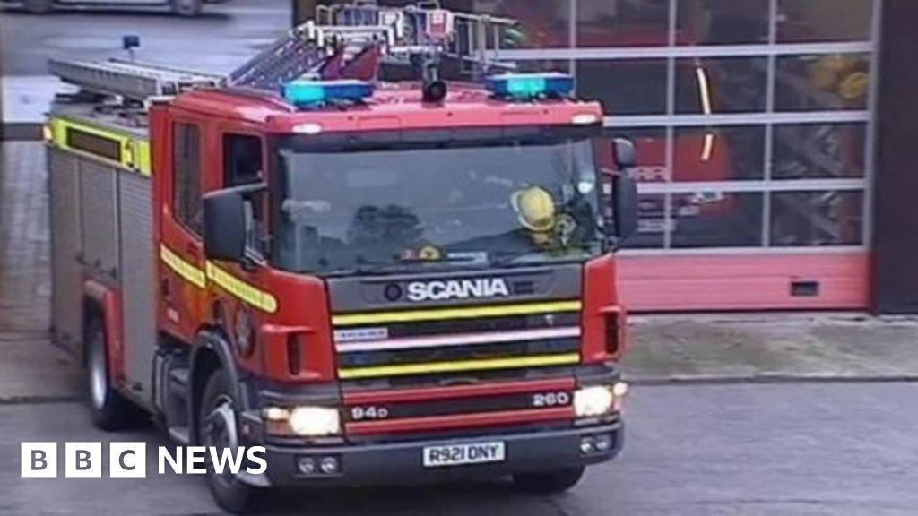 Man's body found after house fire near Caernarfon BBC News