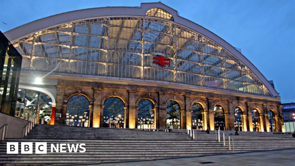 Liverpool Lime Street station reopens after £140m refit BBC News