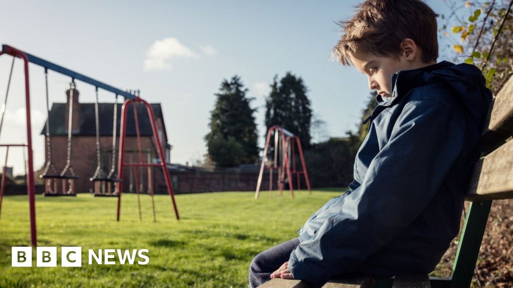 Ministers U Turn Over Bonfire Of Children S Rights Bbc News