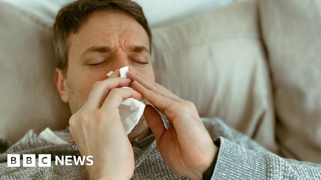 New Covid and flu dashboard launched for England - BBC News