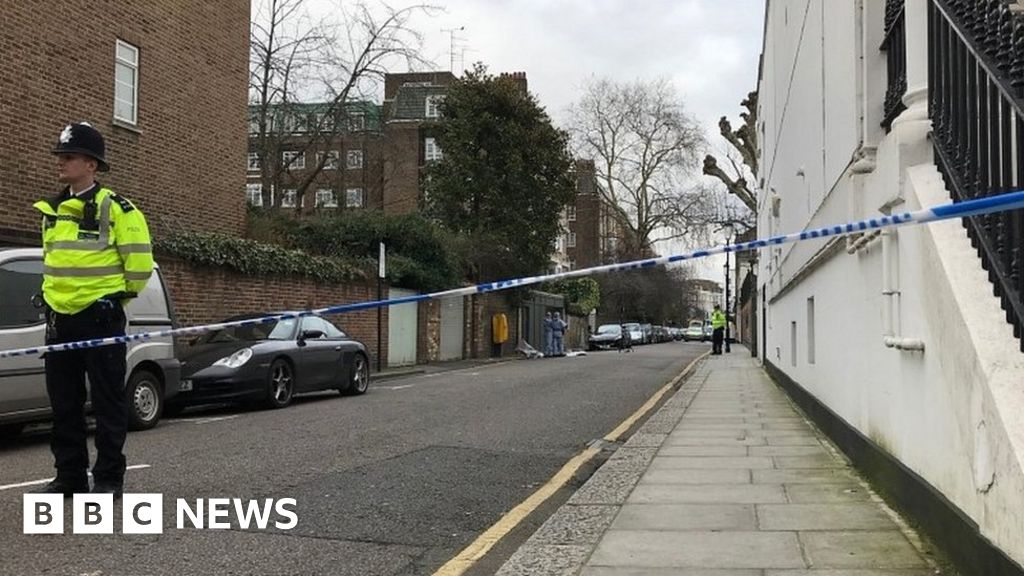 Man found stabbed to death in Kensington street
