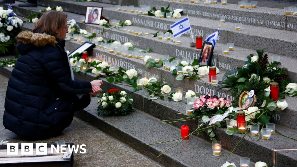 Christmas attack German government admits mistakes in aftermath BBC News