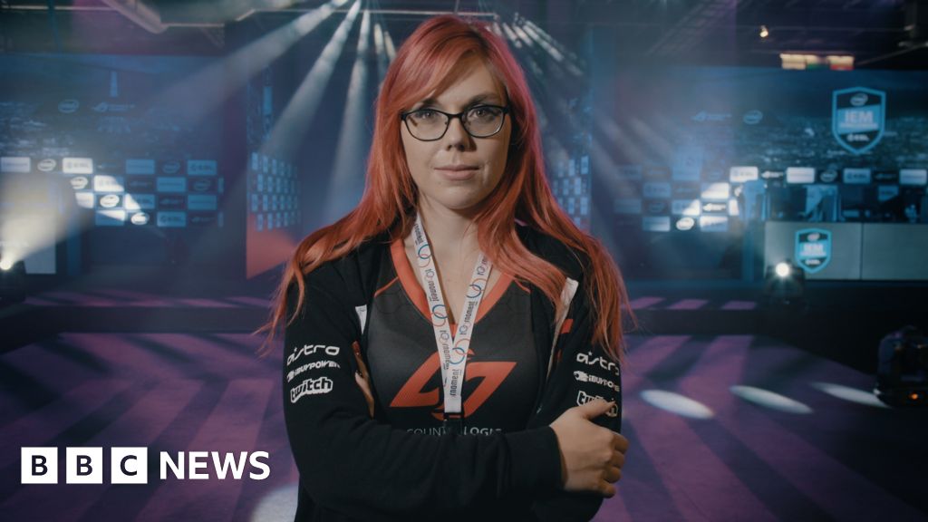 100 Women 2016 The Women Challenging Sexism In E Sports Bbc News