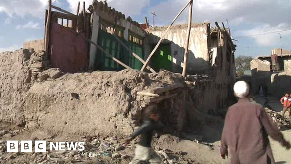Afghanistan earthquake 'Panic and chaos across Kabul' BBC News