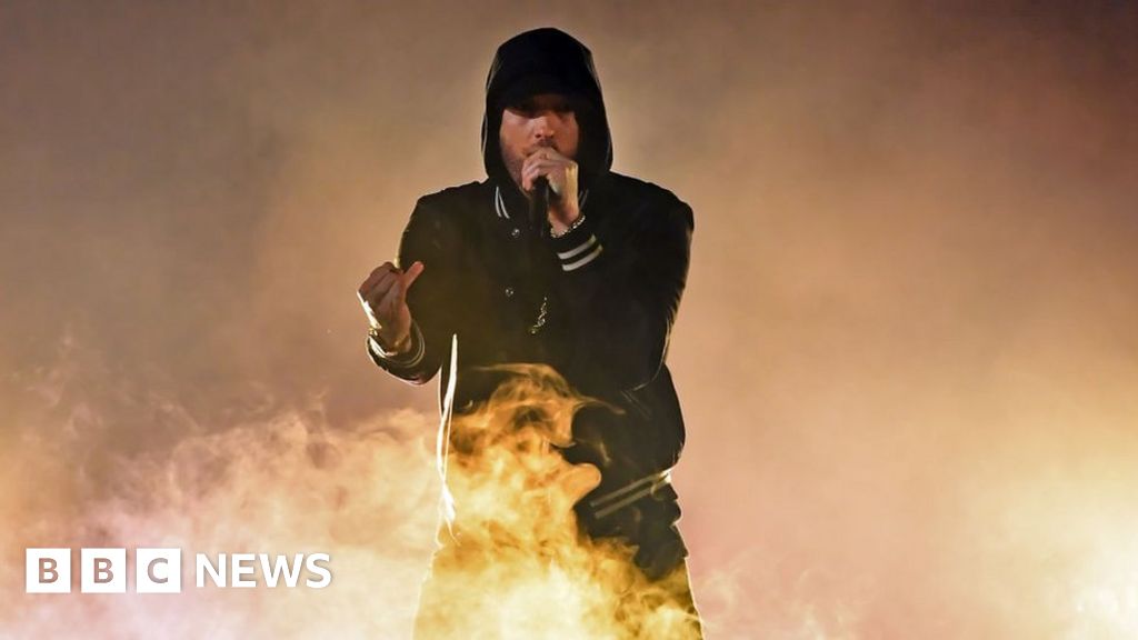 Spotify sued over 'billions of Eminem streams' - BBC News