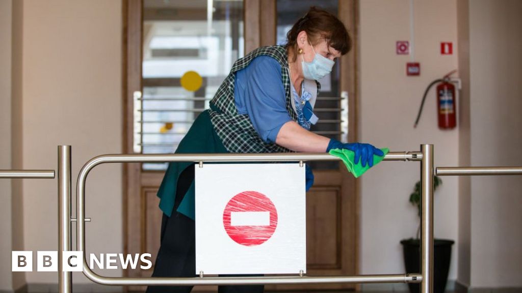 Coronavirus: it Can spread through door handles? And other questions