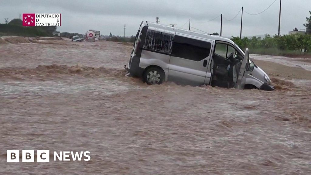 Spain Hit With Severe Flooding After Storm - BBC News