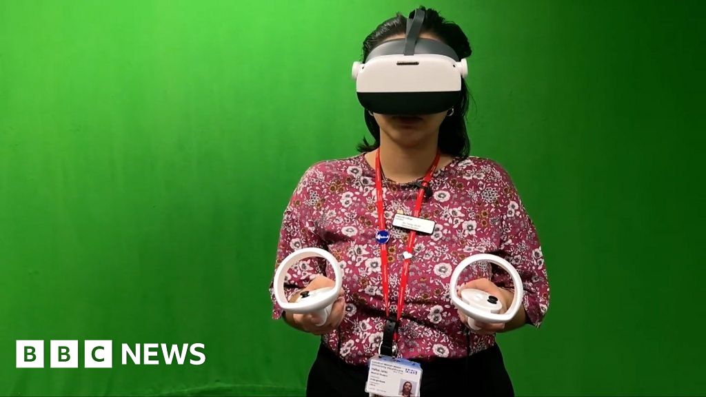 Using virtual reality to train London's future doctors