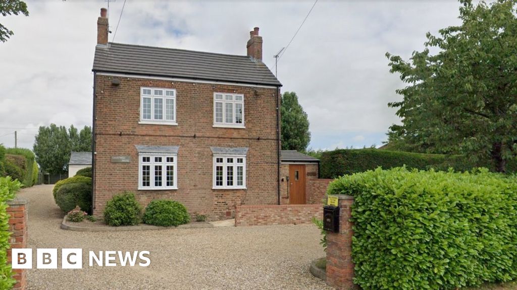 Council planned to buy Wisbech children's home linked to exdirector