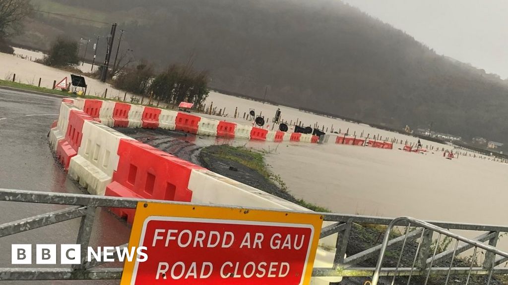 Powys Pont ar Ddyfi bridge remains closed after floods