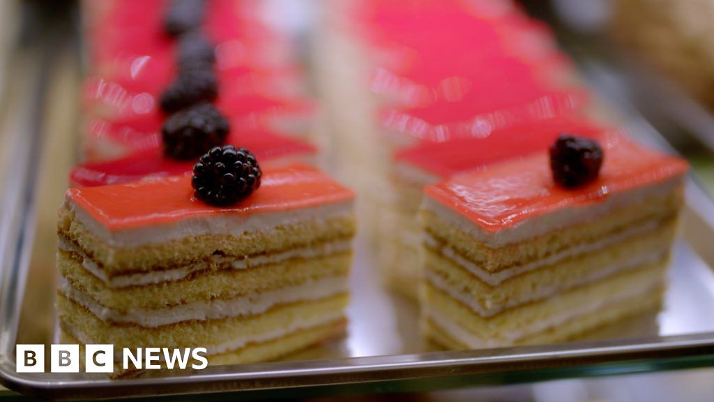 The cracker test that can show how well you digest carbs BBC News