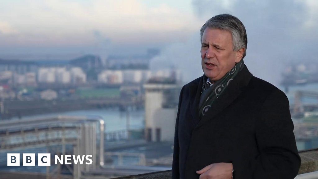 Shell boss: Cash comes from our legacy business - BBC News
