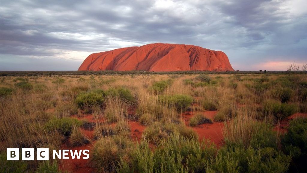 australian-indigenous-leaders-meet-for-historic-summit-bbc-news