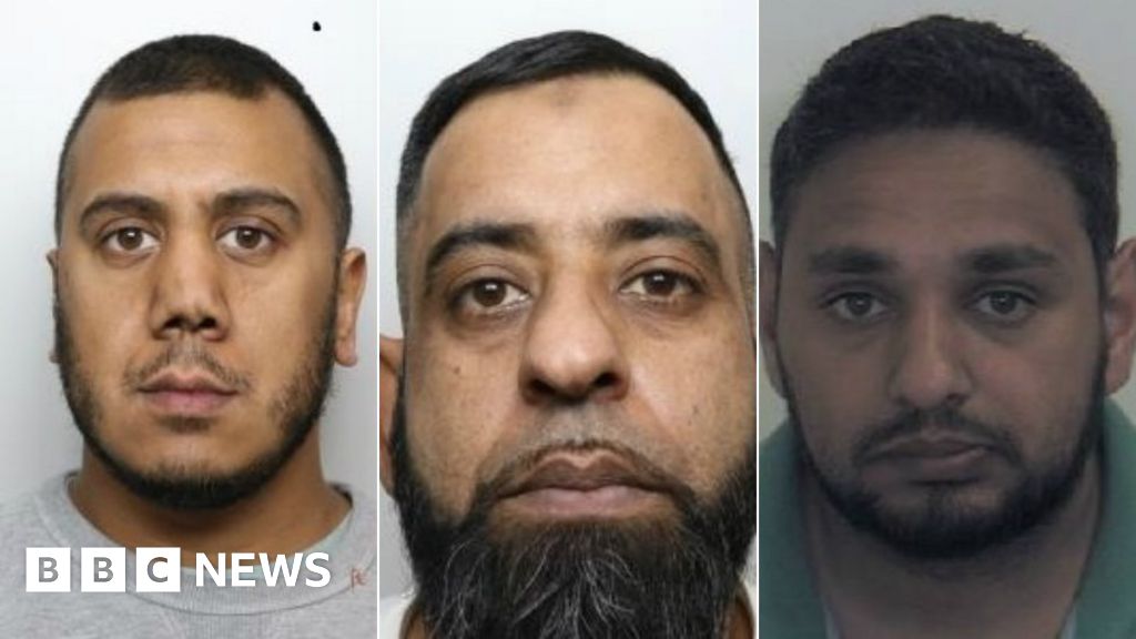 Rotherham child sex abuse case: Three men jailed - BBC News