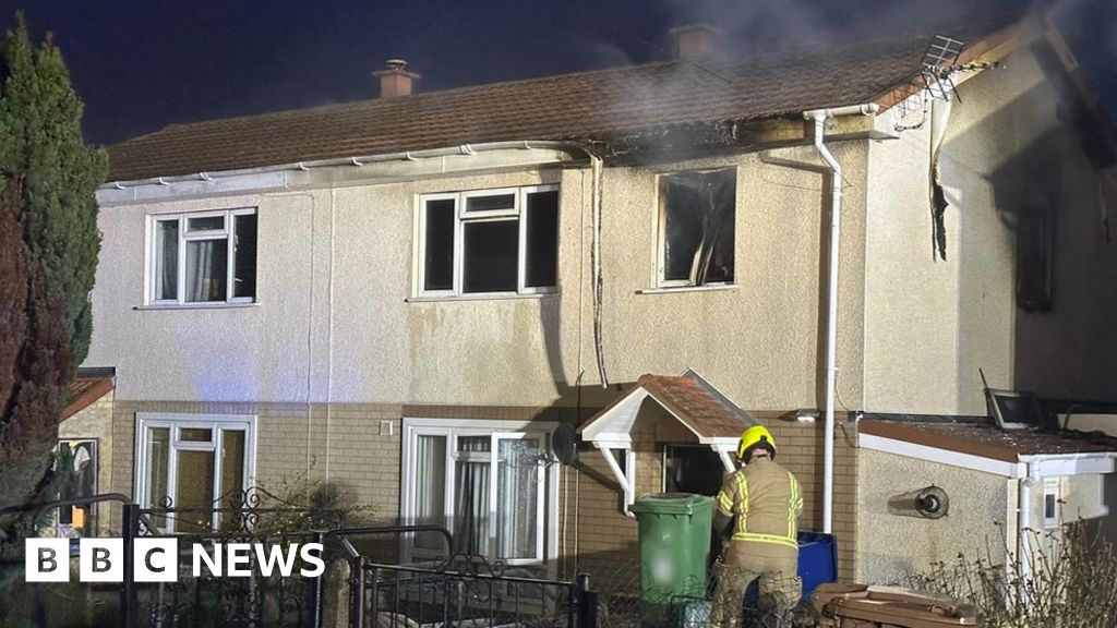 House In Oxford Left Badly Damaged After Fire