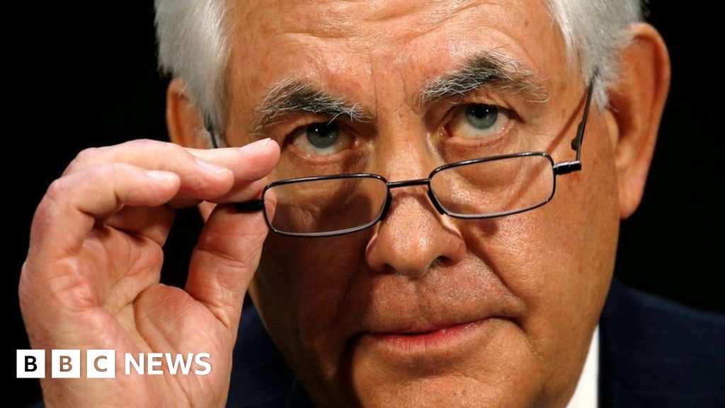 Rex Tillerson Trump Foreign Affairs Pick Narrowly Backed Bbc News