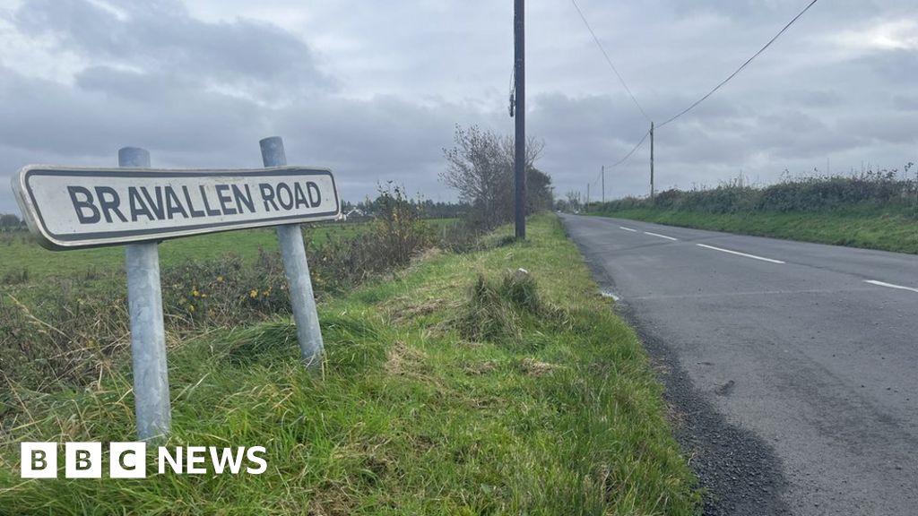 Ballymoney: Toddler Noah McAleese dies in farm incident