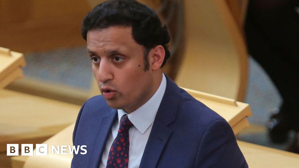 Glasgows Anas Sarwar To Stand In Scottish Labour Leader Race Bbc News